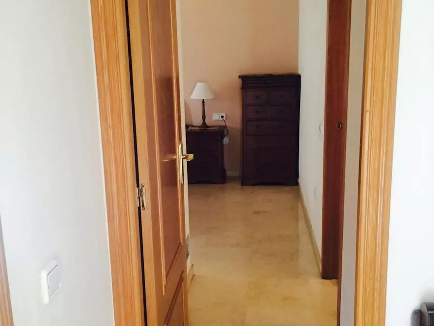 Immagine 6 di Camera in affitto  in Avinguda de l'Institut Obrer de Valèncià a Valencia