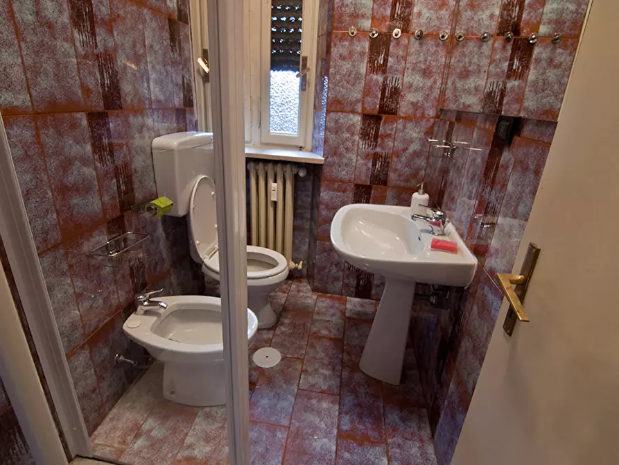 Immagine 6 di Camera in affitto  in Via Pietro Bagetti a Torino