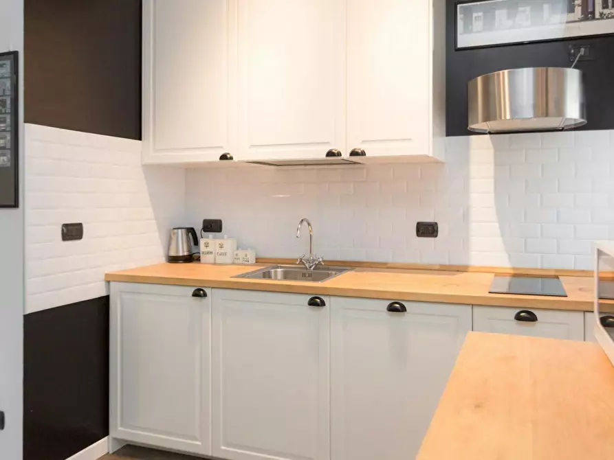 Immagine 6 di Appartamento in affitto  in Via Giosuè Borsi a Milano