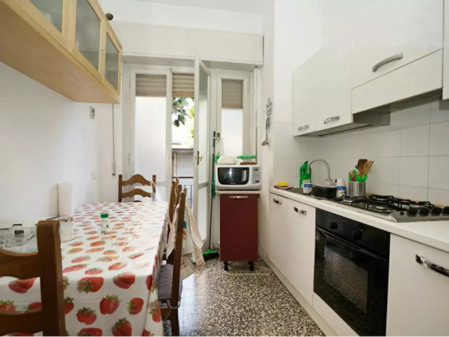 Immagine 7 di Camera in affitto  in Via Innocenzo Isimbardi a Milano