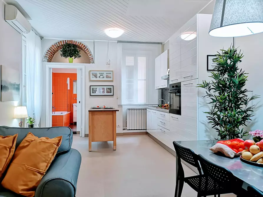 Immagine 4 di Appartamento in affitto  in Via Lecco a Milano