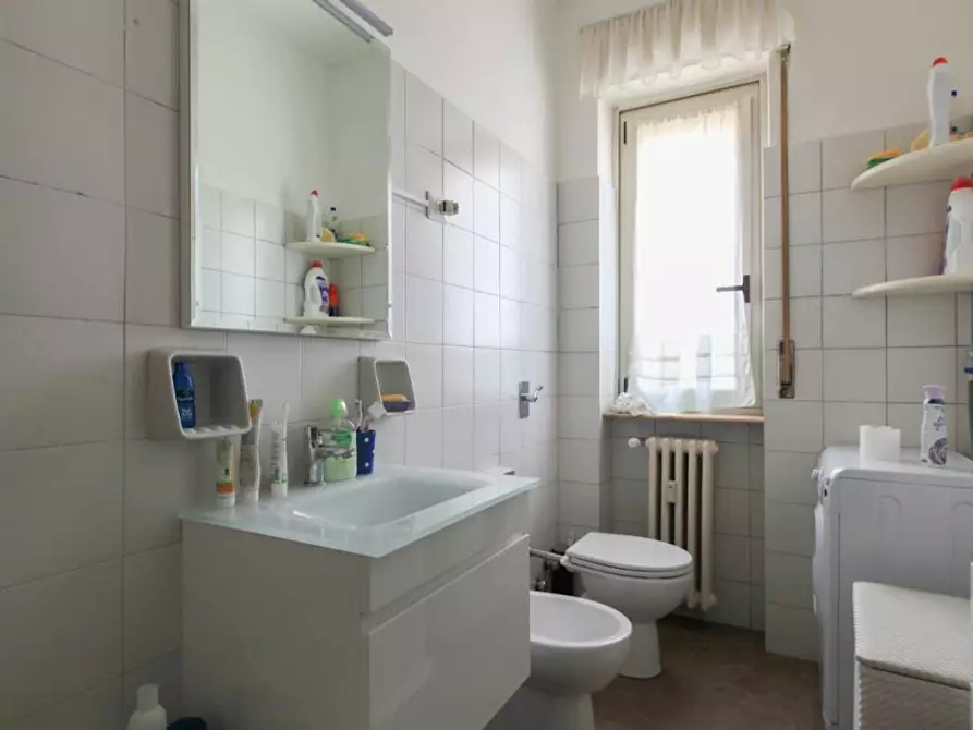 Immagine 5 di Camera in affitto  in Alzaia Naviglio Pavese a Milano