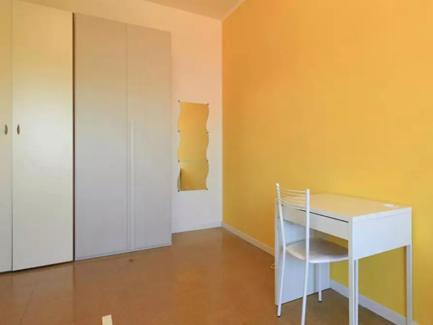 Immagine 4 di Camera condivisa in affitto  in Via Ettore Ponti a Milano