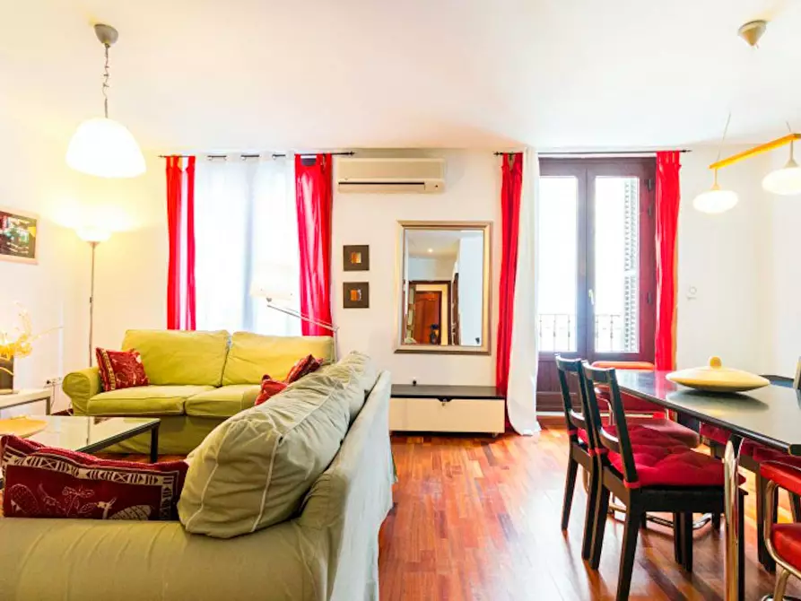 Immagine 9 di Appartamento in affitto  in Calle del Barco a Madrid