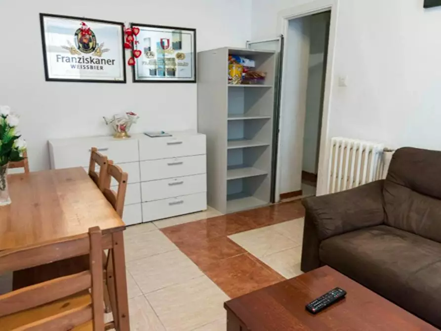 Immagine 5 di Camera in affitto  in Avenida de los Toreros a Madrid