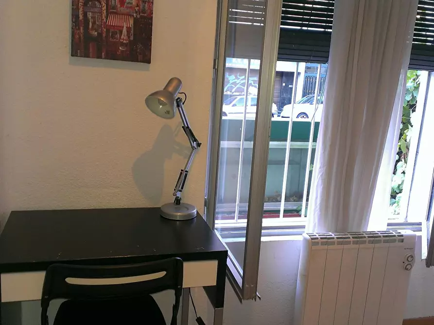 Immagine 2 di Camera in affitto  in Avenida de los Toreros a Madrid