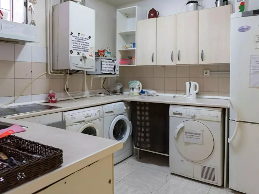 Immagine 3 di Camera in affitto  in Avenida de los Toreros a Madrid