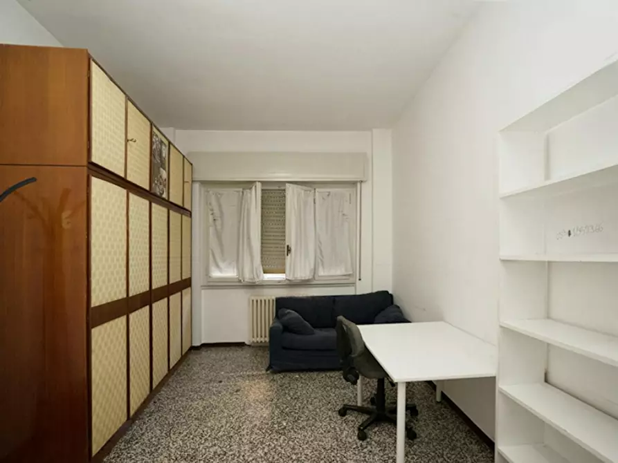 Immagine 2 di Camera in affitto  in Via Innocenzo Isimbardi a Milano