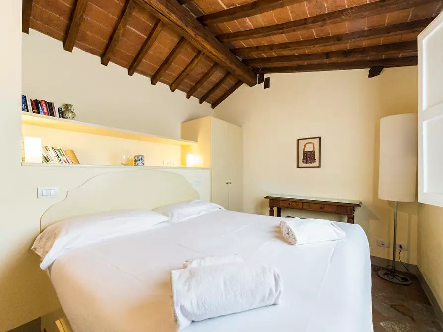 Immagine 2 di Appartamento in affitto  in Piazza di Santa Croce a Firenze