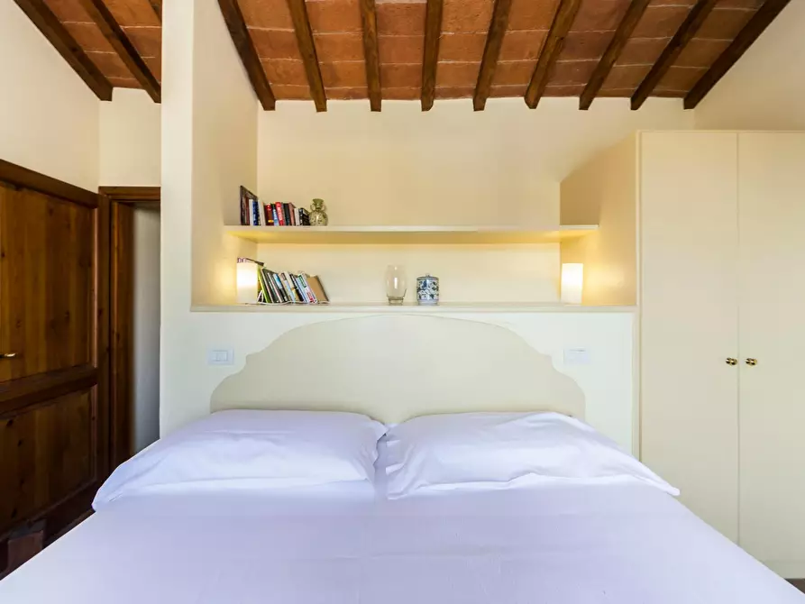 Immagine 4 di Appartamento in affitto  in Piazza di Santa Croce a Firenze