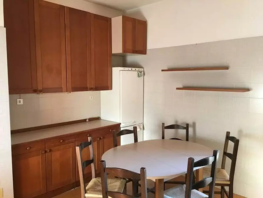 Immagine 7 di Camera in affitto  in Via San Donato a Bologna