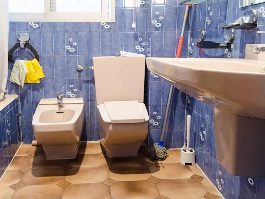 Immagine 6 di Camera in affitto  in Carrer Mestre Palau a Valencia