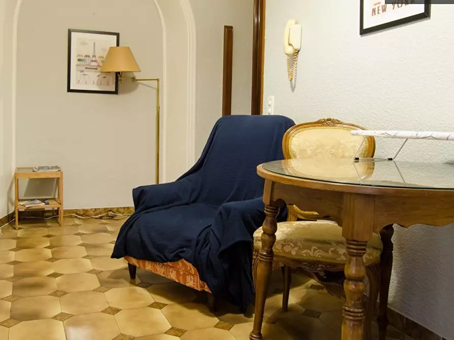 Immagine 7 di Camera in affitto  in Carrer Mestre Palau a Valencia