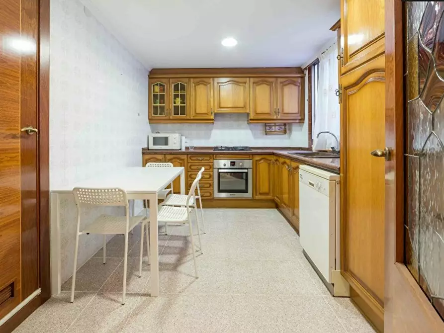 Immagine 5 di Camera in affitto  in Carrer de la República Argentina a Valencia