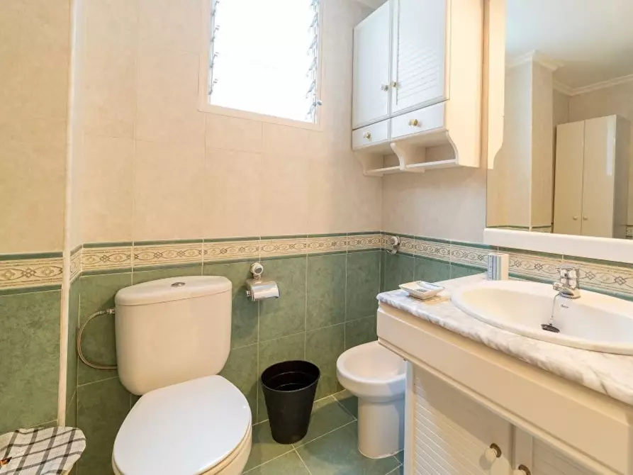 Immagine 6 di Camera in affitto  in Carrer de la República Argentina a Valencia