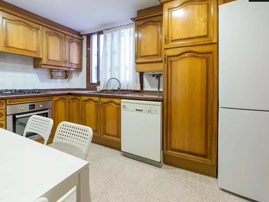 Immagine 7 di Camera in affitto  in Carrer de la República Argentina a Valencia