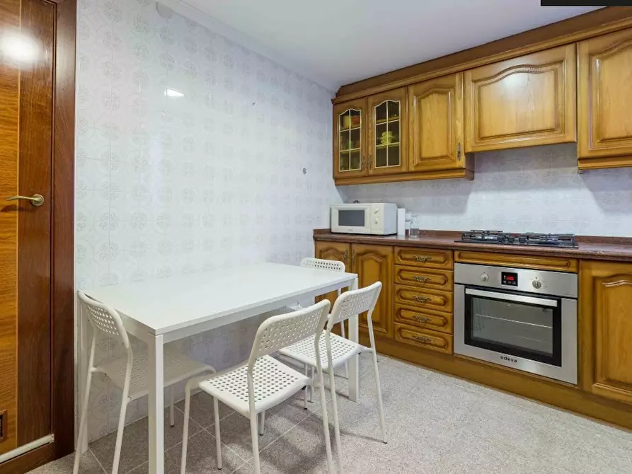 Immagine 8 di Camera in affitto  in Carrer de la República Argentina a Valencia