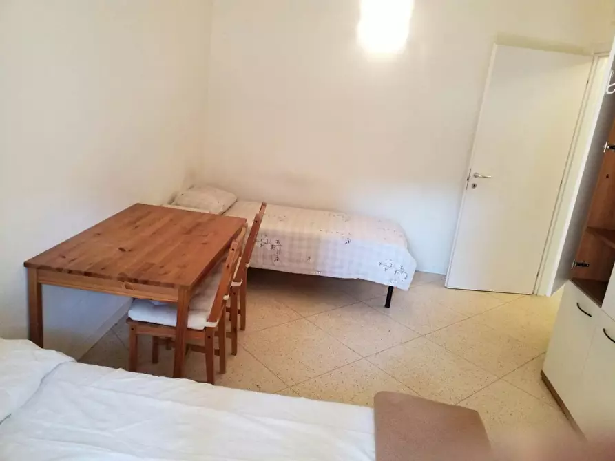 Immagine 1 di Camera condivisa in affitto  in Via Gentilino a Milano