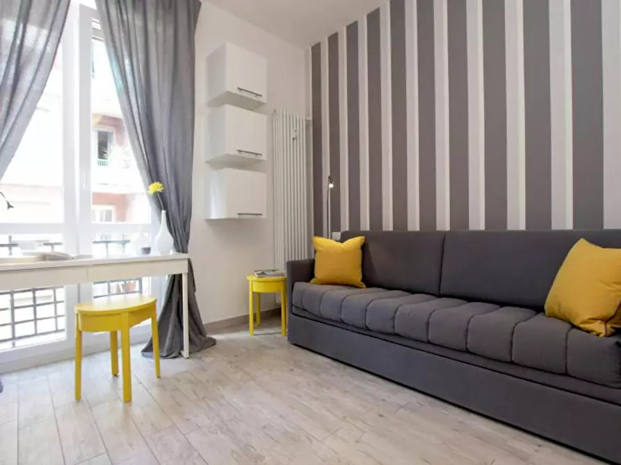 Immagine 2 di Appartamento in affitto  in Via Giovanni Battista Viotti a Milano