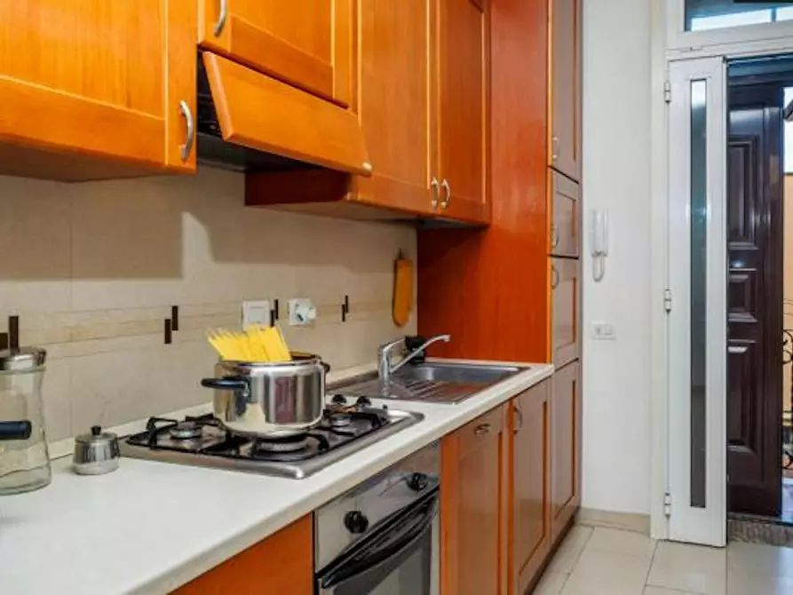 Immagine 5 di Appartamento in affitto  in Via Padova a Milano