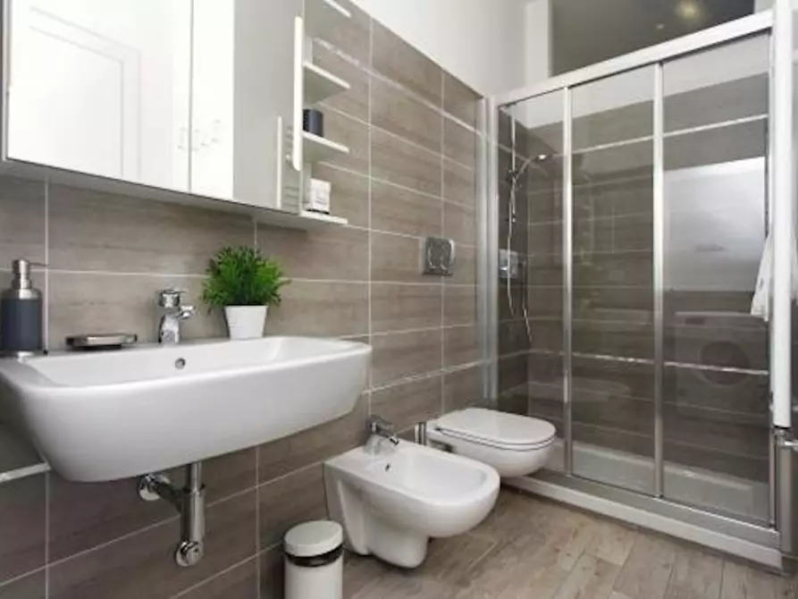 Immagine 5 di Appartamento in affitto  in Via Louis Pasteur a Milano