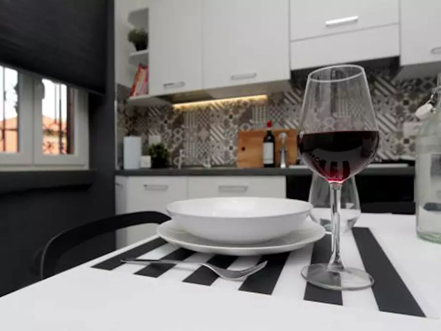 Immagine 10 di Appartamento in affitto  in Via Louis Pasteur a Milano