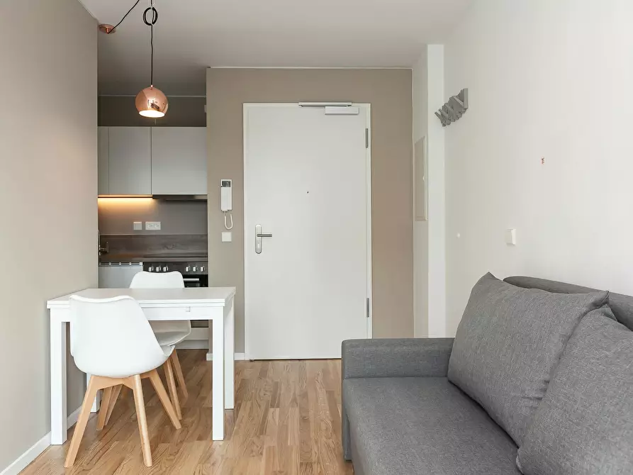 Immagine 1 di Appartamento in affitto  in Köpenicker Straße a Berlin