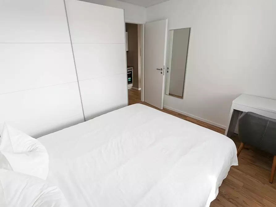 Immagine 4 di Appartamento in affitto  in Köpenicker Straße a Berlin