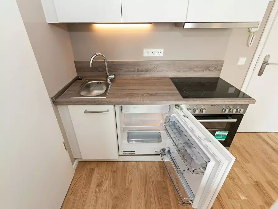 Immagine 10 di Appartamento in affitto  in Köpenicker Straße a Berlin