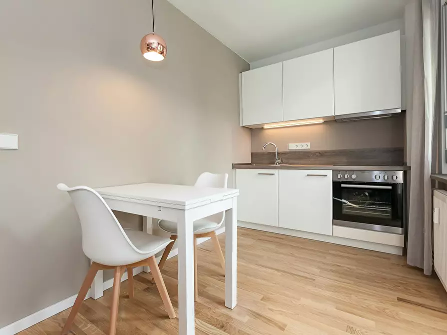 Immagine 5 di Appartamento in affitto  in Köpenicker Straße a Berlin