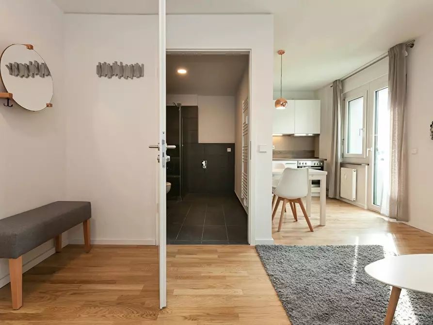 Immagine 9 di Appartamento in affitto  in Köpenicker Straße a Berlin