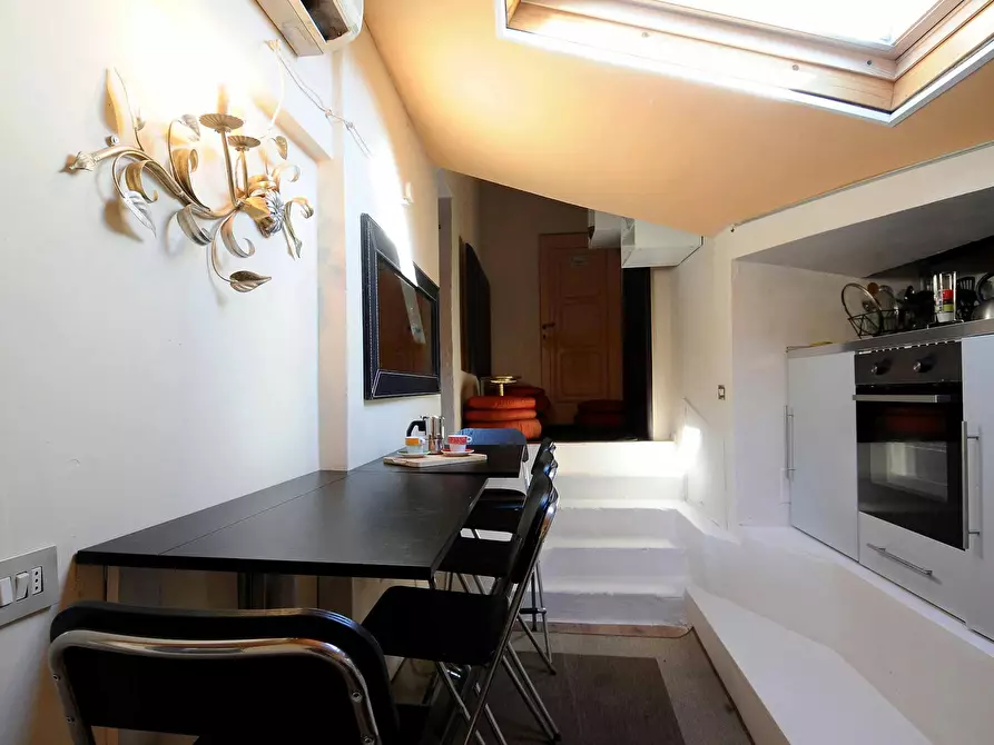 Immagine 4 di Camera in affitto  in Lungarno Amerigo Vespucci a Firenze