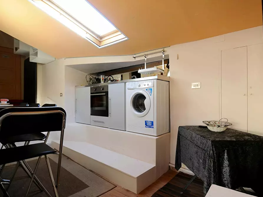 Immagine 6 di Camera in affitto  in Lungarno Amerigo Vespucci a Firenze