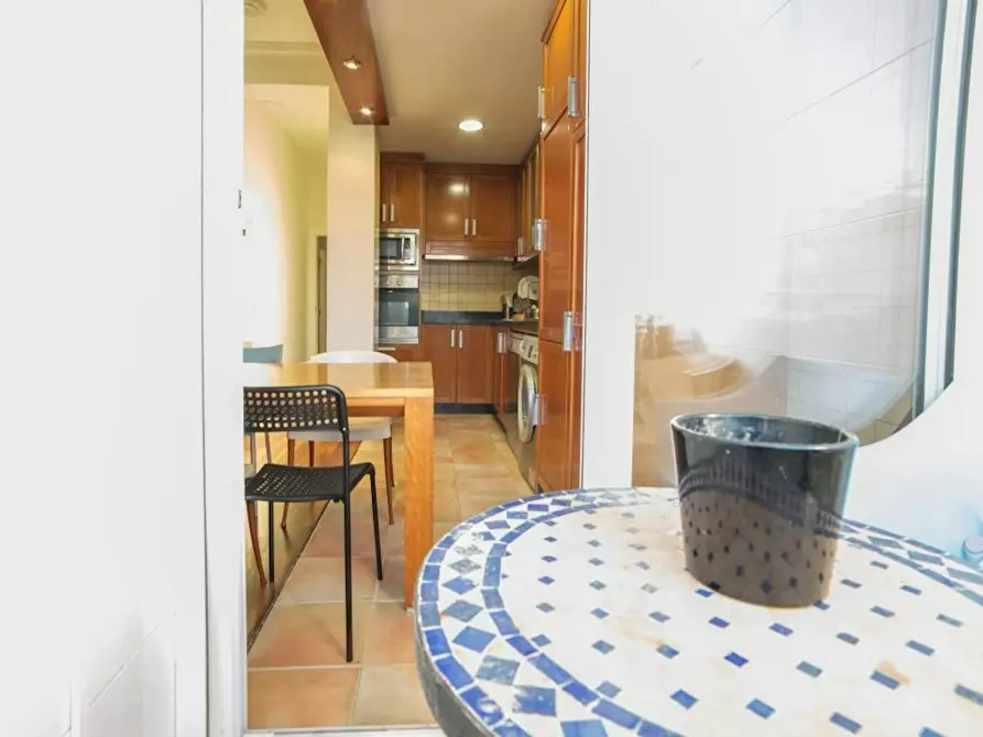 Immagine 7 di Camera in affitto  in Carrer de Dénia a Valencia