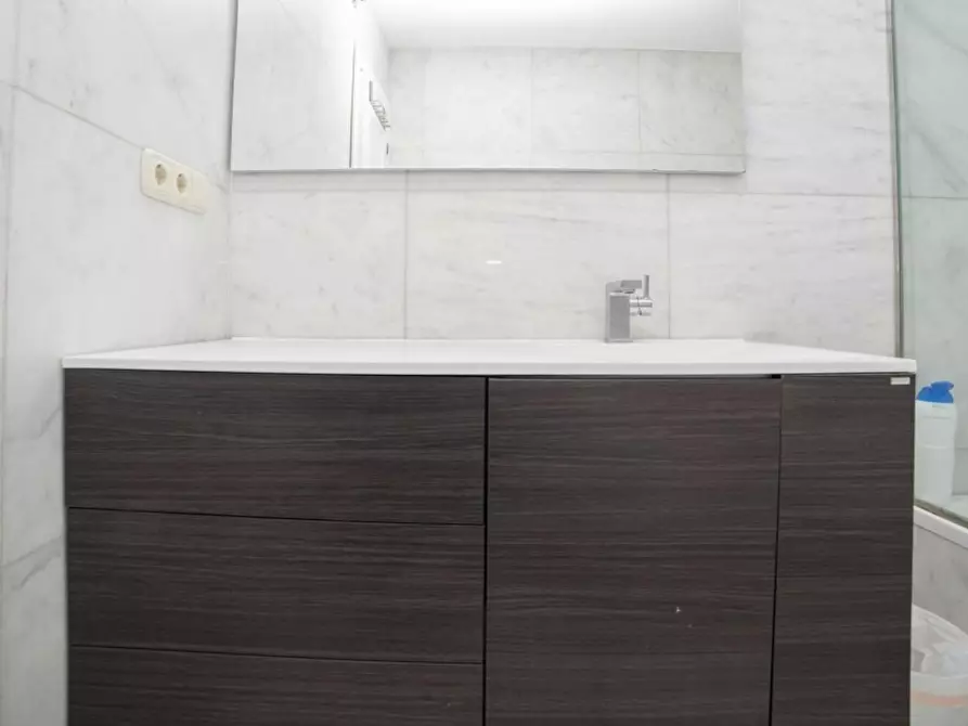 Immagine 8 di Camera in affitto  in Carrer de Dénia a Valencia