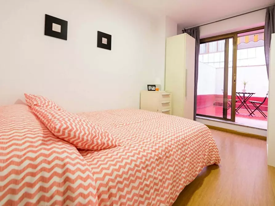 Immagine 2 di Camera in affitto  in Calle Don Juan de Austria a Valencia