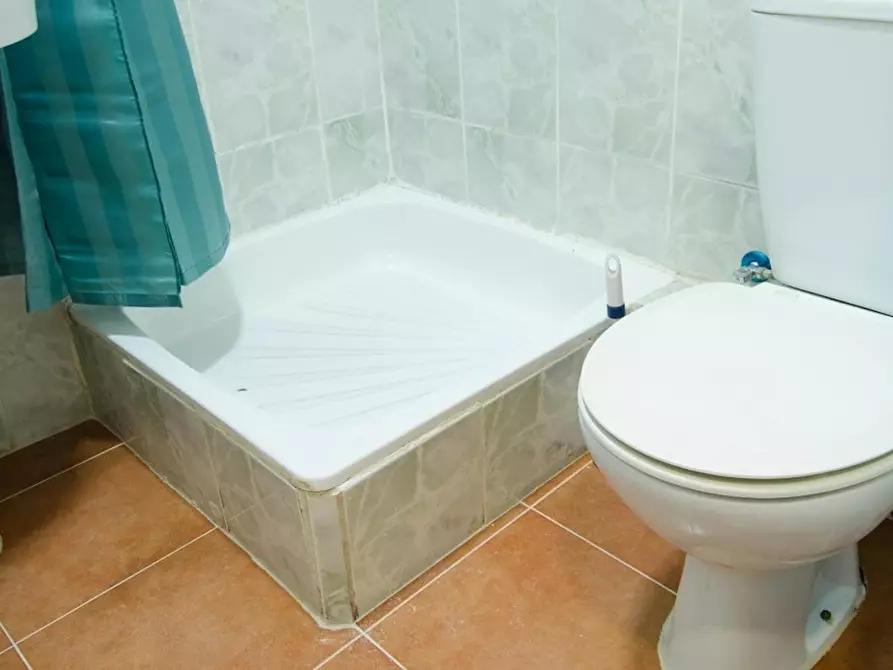 Immagine 8 di Camera in affitto  in Carrer de Joaquín Costa a Valencia