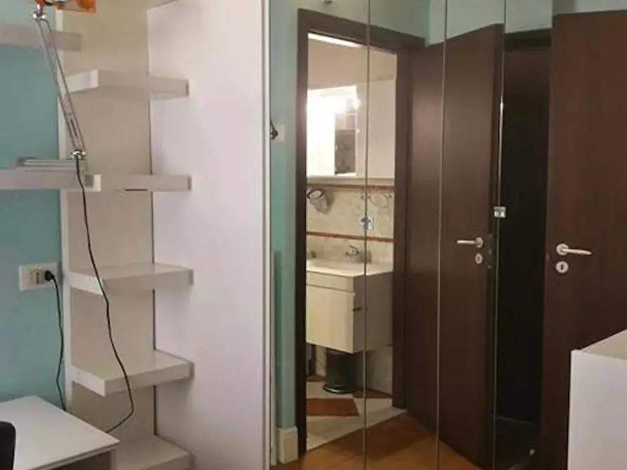 Immagine 6 di Appartamento in affitto  in Via del Porcellana a Firenze