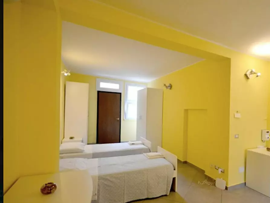 Immagine 2 di Appartamento in affitto  in Via Bordighera a Milano