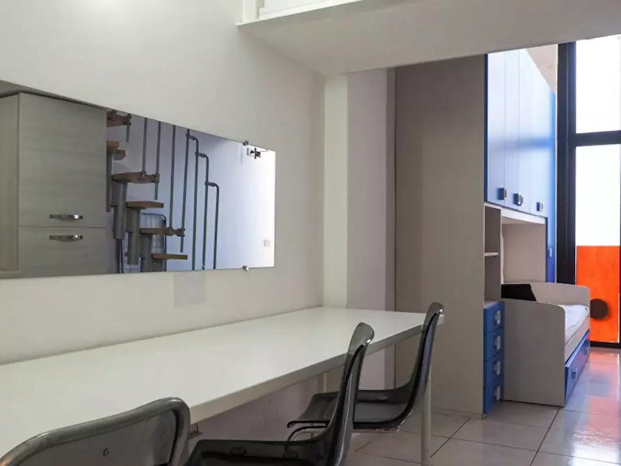 Immagine 2 di Appartamento in affitto  in Via Ugo Tommei a Milano