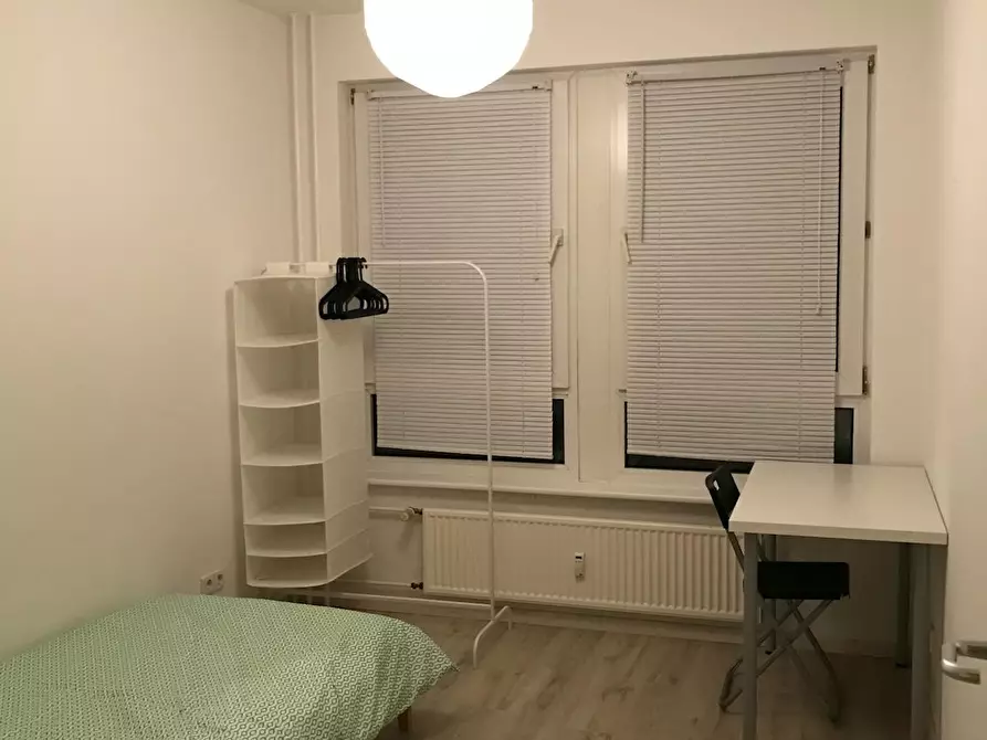 Immagine 2 di Camera in affitto  in Koloniestraße a Berlin