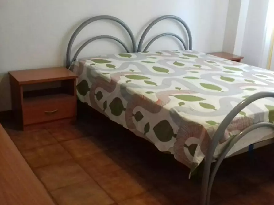 Immagine 1 di Camera in affitto  in Via Guido de Ruggiero a Pisa