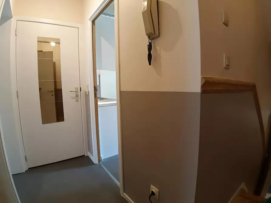 Immagine 4 di Camera in affitto  in Rue de Haerne a Etterbeek