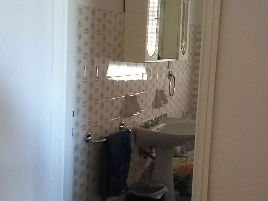 Immagine 6 di Camera in affitto  in Via Luca Pacioli a Pisa