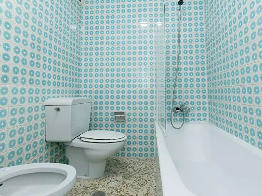 Immagine 5 di Camera in affitto  in Calle Pedro Antonio de Alarcón a Granada