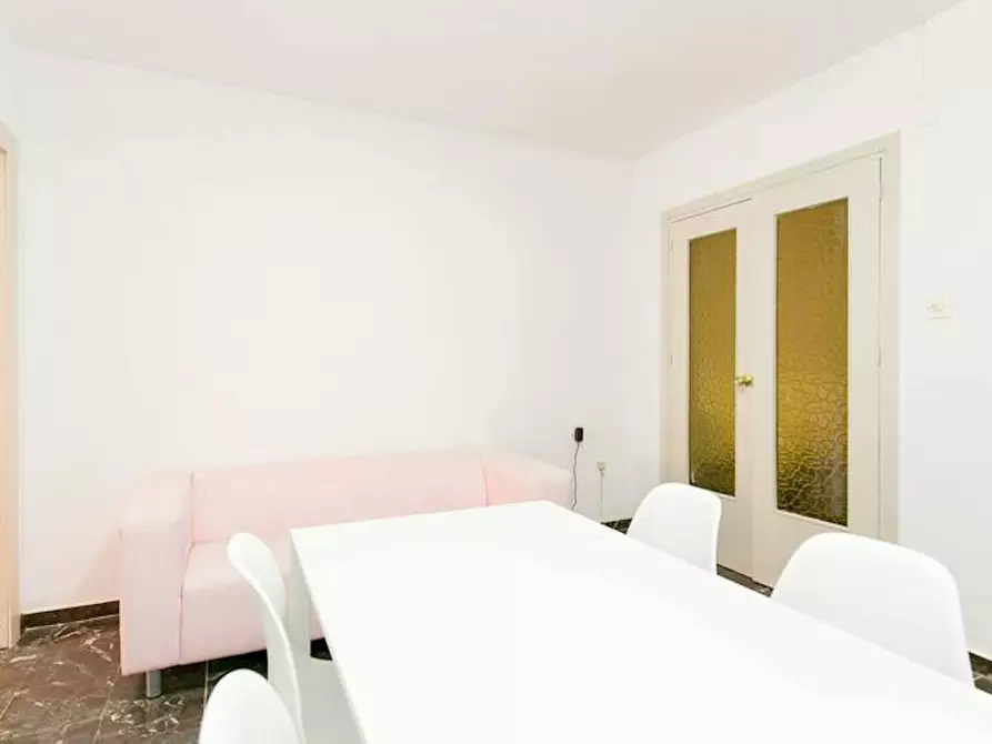 Immagine 8 di Camera in affitto  in Calle Pedro Antonio de Alarcón a Granada