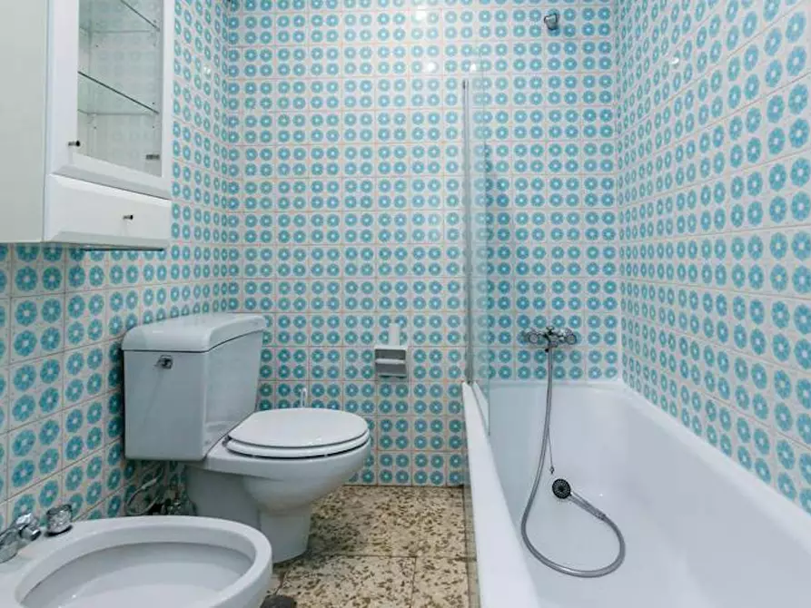 Immagine 5 di Camera in affitto  in Calle Pedro Antonio de Alarcón a Granada