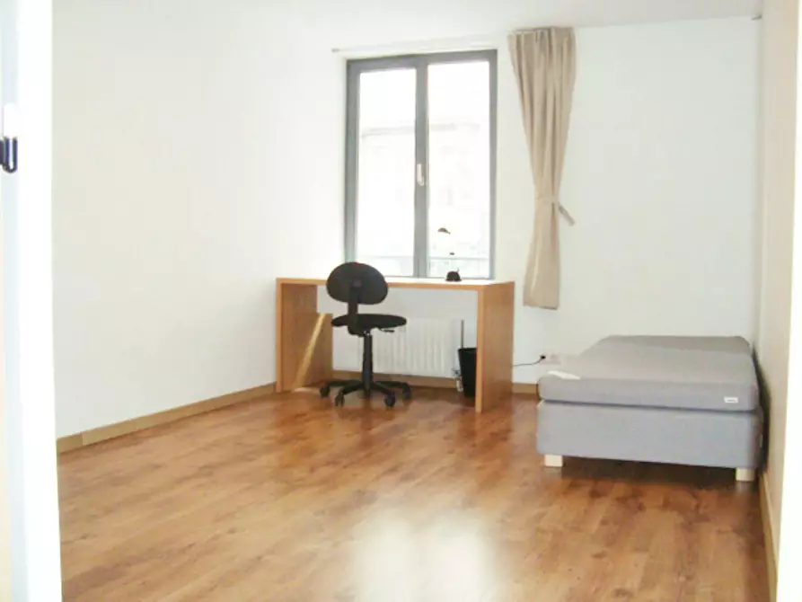 Immagine 4 di Camera in affitto  in Antoine Dansaertstraat a Bruxelles