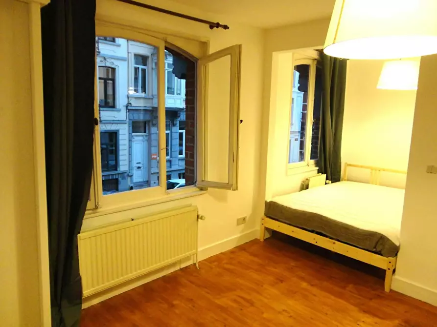 Immagine 8 di Camera in affitto  in Rue Stevin a Bruxelles
