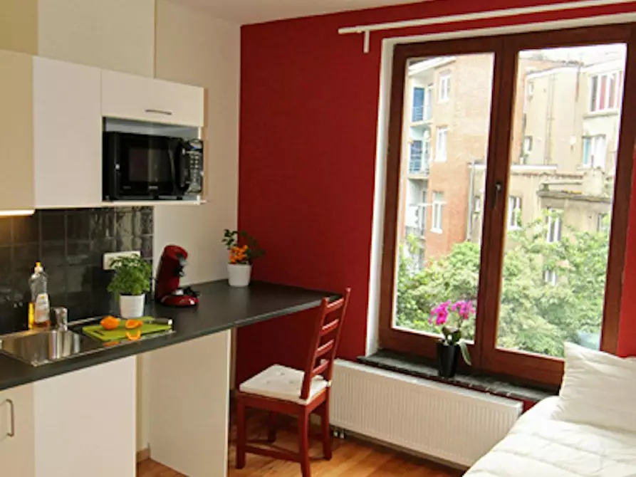Immagine 2 di Appartamento in affitto  in Rue Saint-Josse a Saint-Josse-Ten-Noode